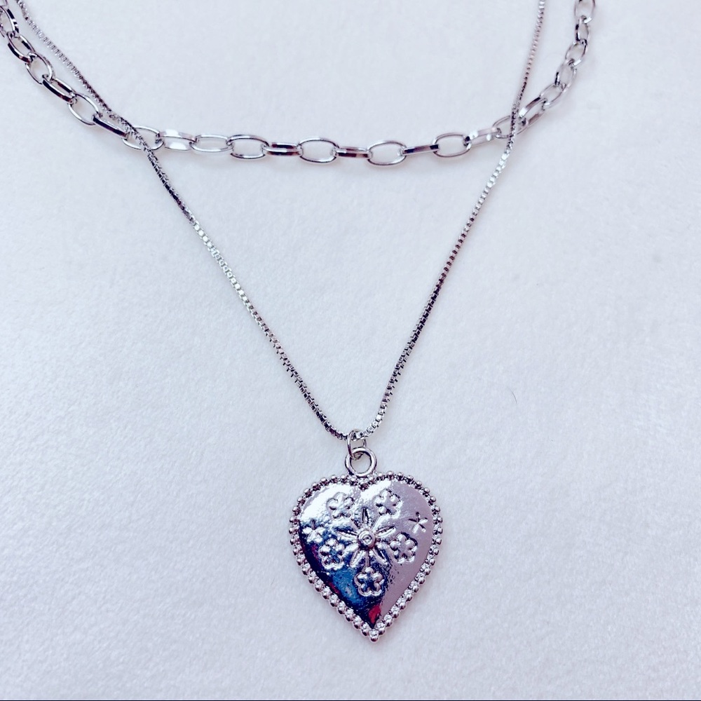 ❣️$25/3❣️ Sliver Plated Heart Pendant Double Chains Necklace - Picture 6 of 14
